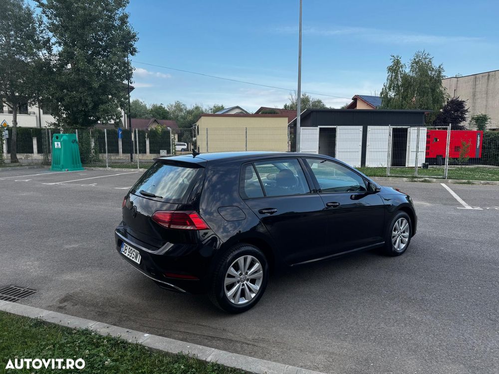 Volkswagen Golf 1.0 TSI DSG Comfortline - 5