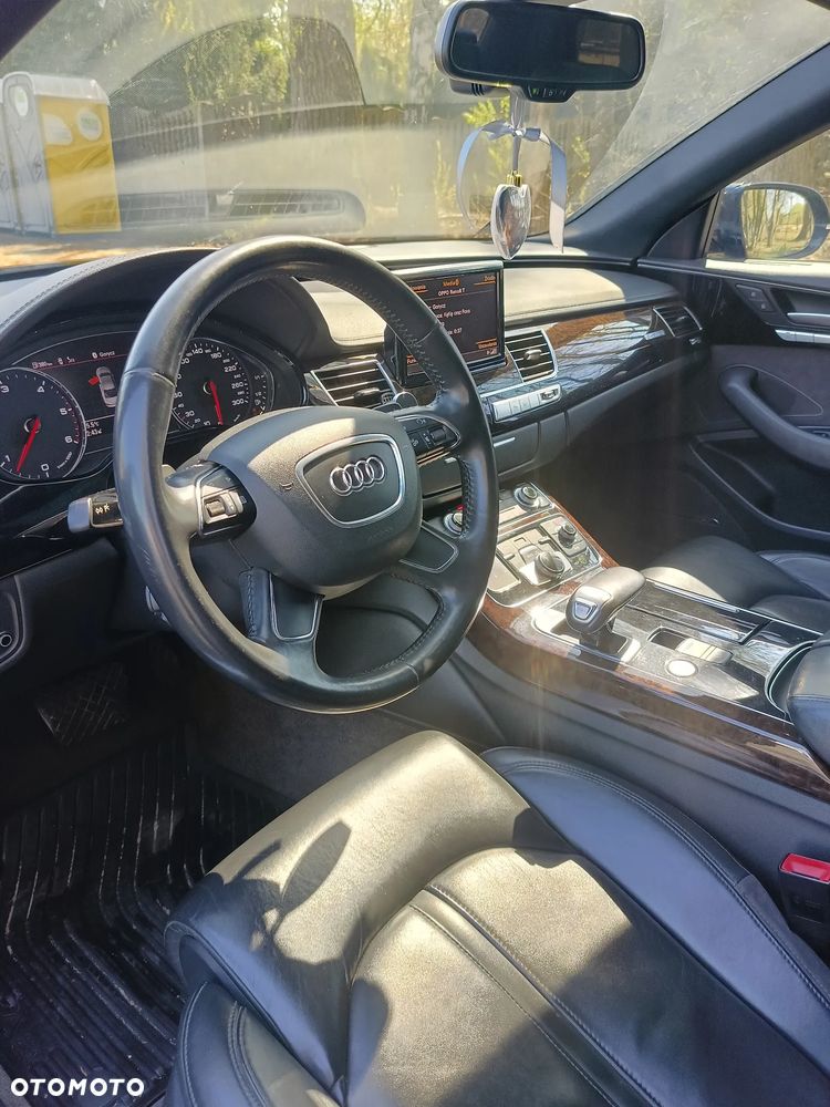 Audi A8 4.2 TDI L Quattro - 9