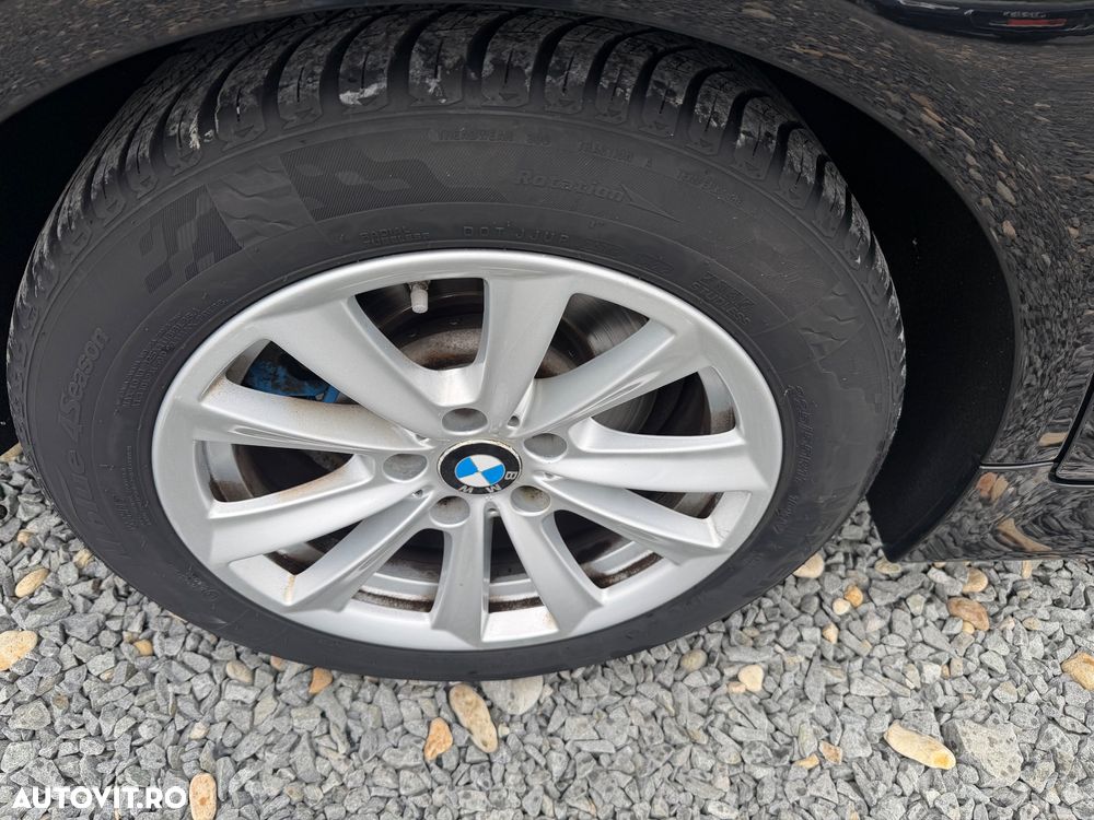 BMW Seria 5 520d Aut. Luxury Line - 8