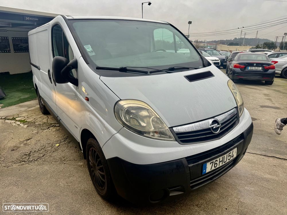 Opel Vivaro longa - 36