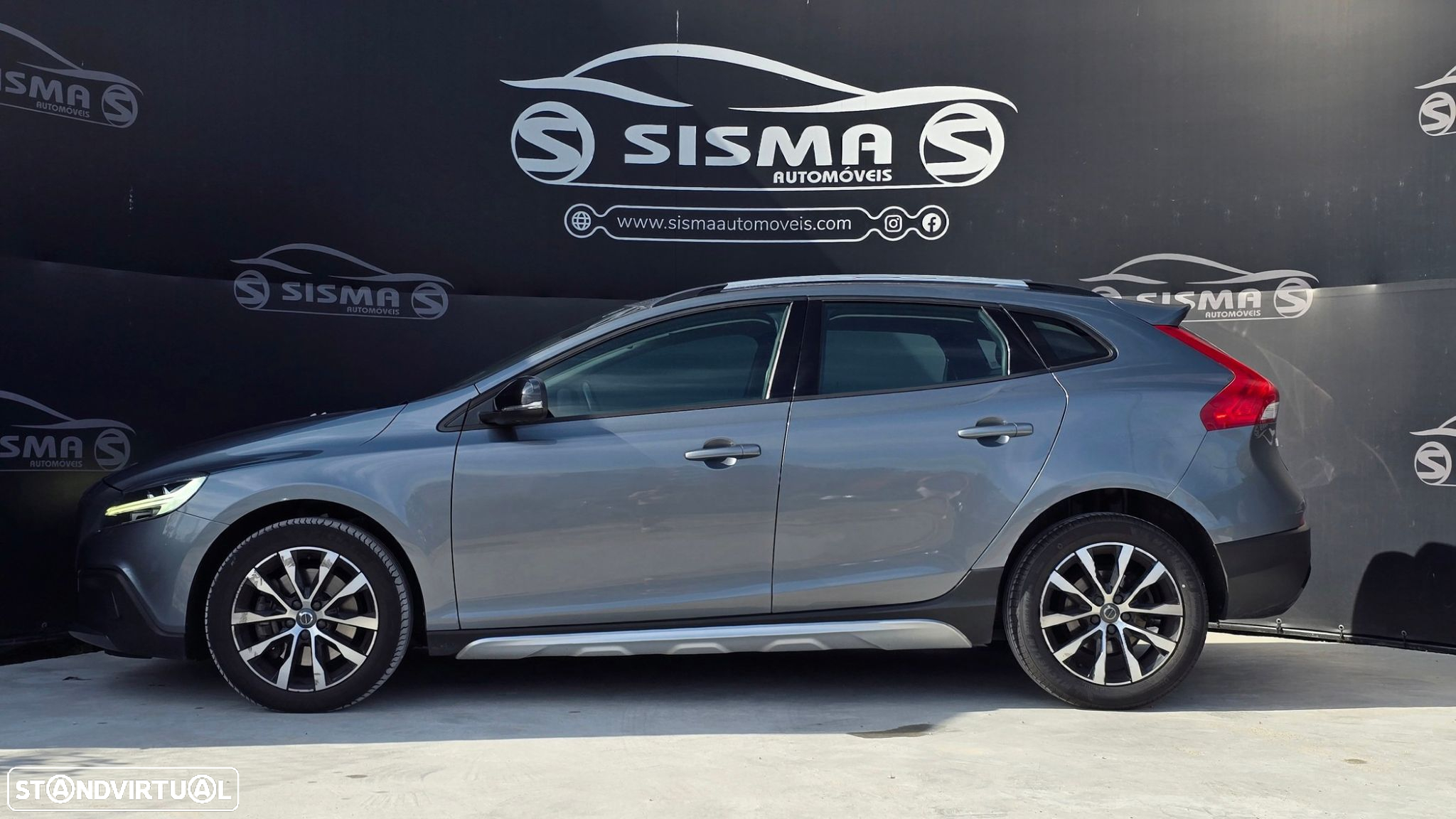 Volvo V40 Cross Country 2.0 D3 - 2