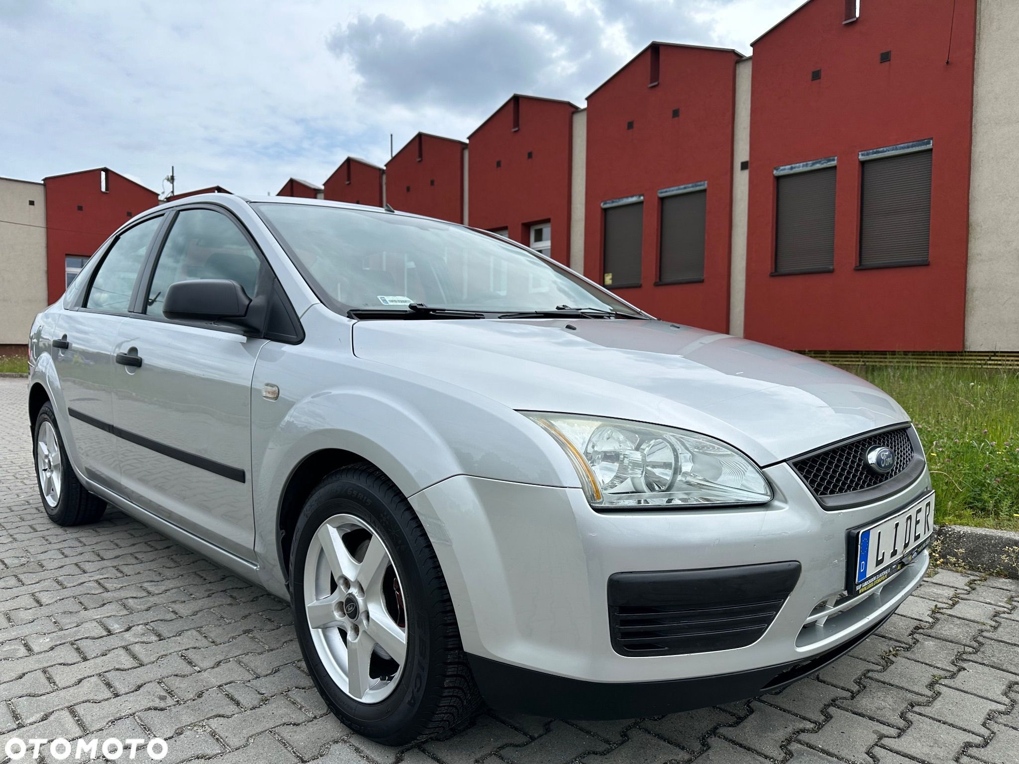 Ford Focus 1.6 Ti-VCT FX Silver / Silver X - 1