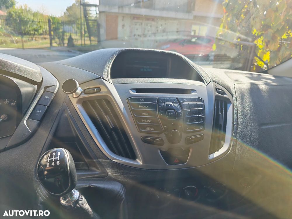 Ford Transit Custom - 19