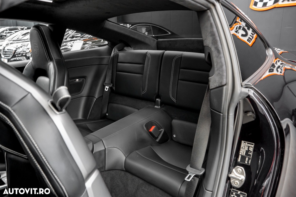 Porsche 911 Carrera 4S PDK - 17