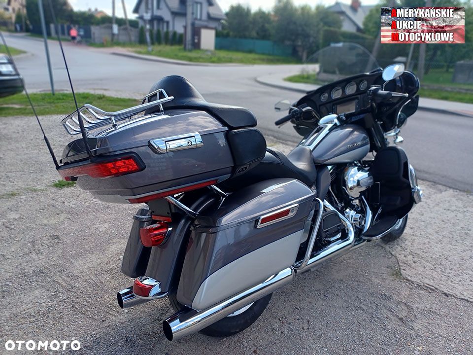 Harley-Davidson Touring Electra Glide - 4