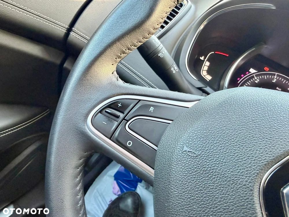 Renault Grand Scenic TCe 140 GPF EDC INTENS - 14