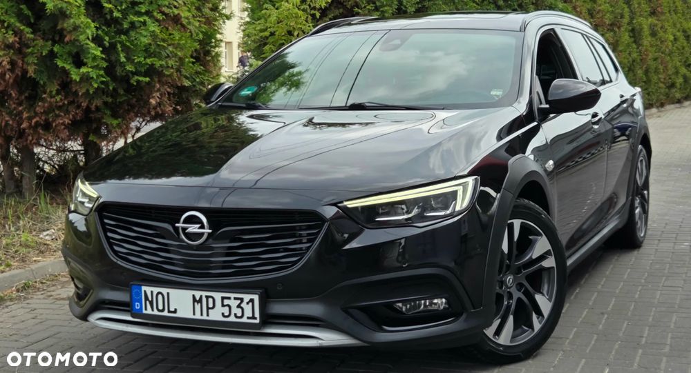 Opel Insignia 2.0 BiTrb D 4x4 Automatik Exclusive - 2
