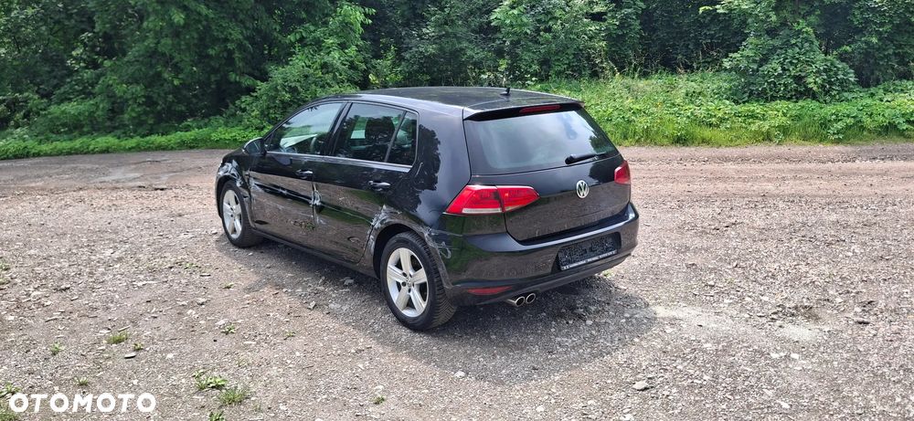 Volkswagen Golf 2.0 TDI BlueMotion Technology Lounge - 3