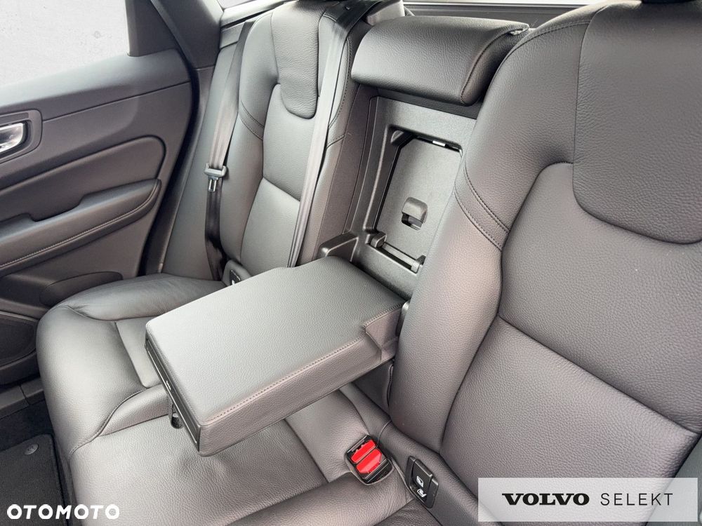 Volvo XC 60 - 26