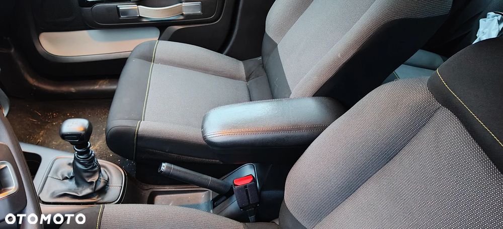 Citroën C3 BlueHDi 100 S&S FEEL PACK - 13