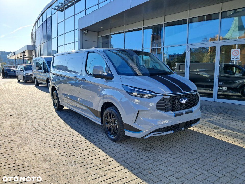 Ford Transit Custom - 11