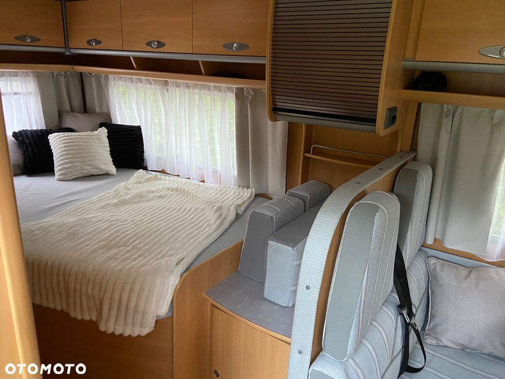 Dethleffs Advantage Fiat Ducato Półintegra Zimowy - 9