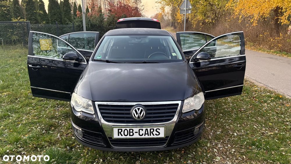 Volkswagen Passat 2.0 TDI Comfortline DSG - 17