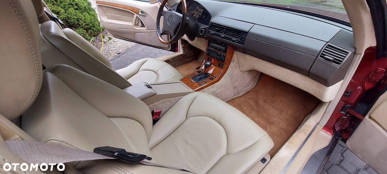 Mercedes-Benz SL - 11