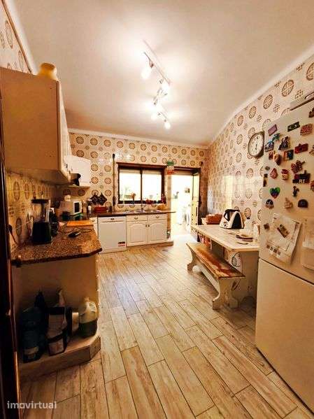 APARTAMENTO T3 Duplex  – Centro de  Esgueira, Aveiro - Grande imagem: 2/12