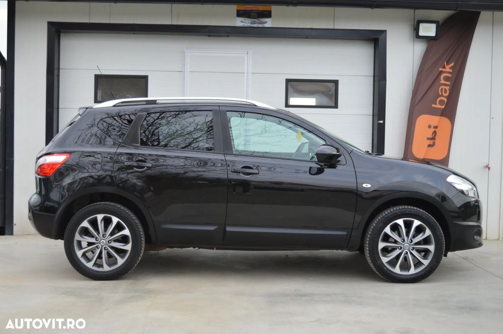Nissan Qashqai 2.0 4 x 4 tekna - 13