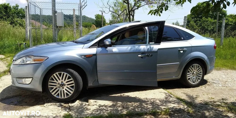 Ford Mondeo 2.0 TDCI Ghia - 1