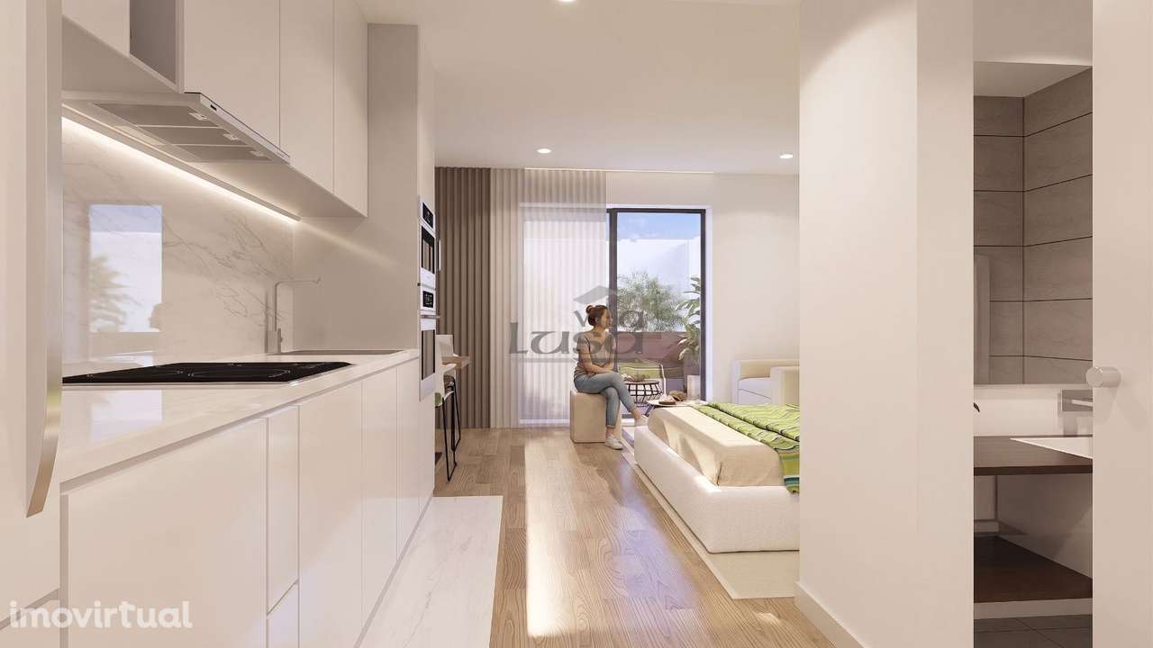 T0 Novo em condomínio fechado com + de 20.000m2 de jardim - Grande imagem: 2/7