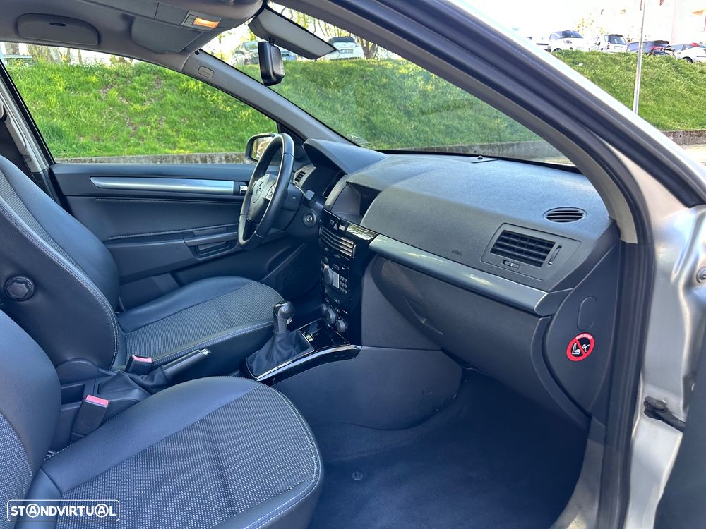 Opel Astra 1.7 CDTI Cosmo - 31