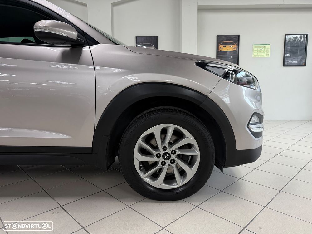 Hyundai Tucson 1.7 CRDi Executive - 4