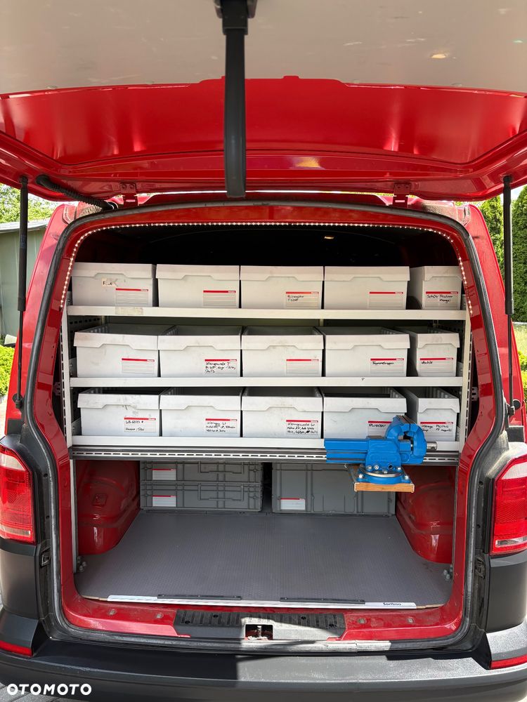 Volkswagen Transporter T6 - 15