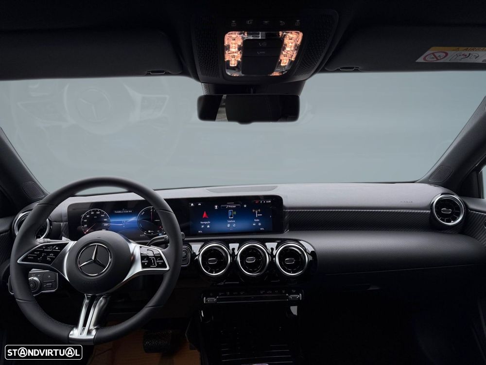 Mercedes-Benz A 250 e — fotografia 9