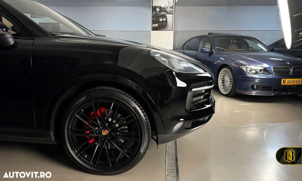 Porsche Cayenne - 29