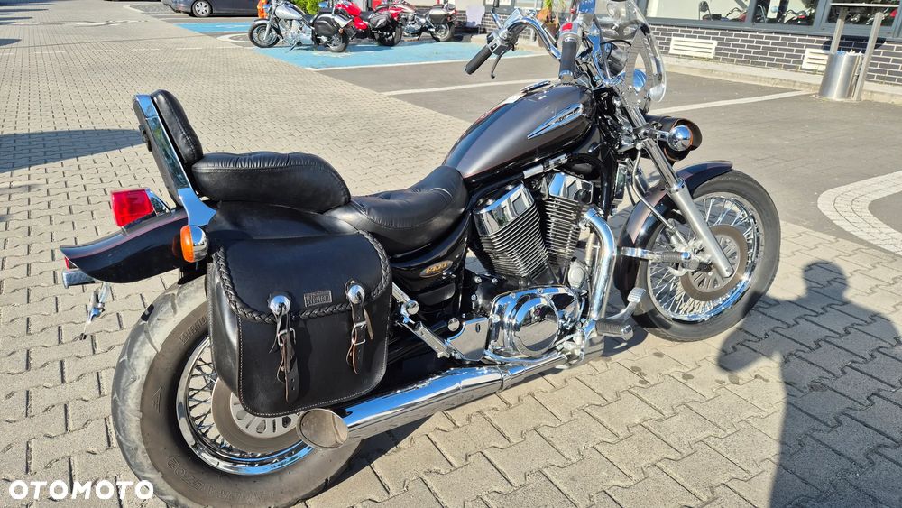 Suzuki Intruder - 4