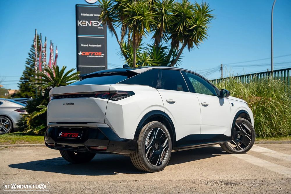 Peugeot E-3008 73 kWh GT - 12