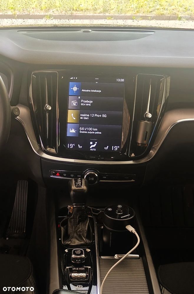 Volvo V60 D3 Momentum Pro - 13
