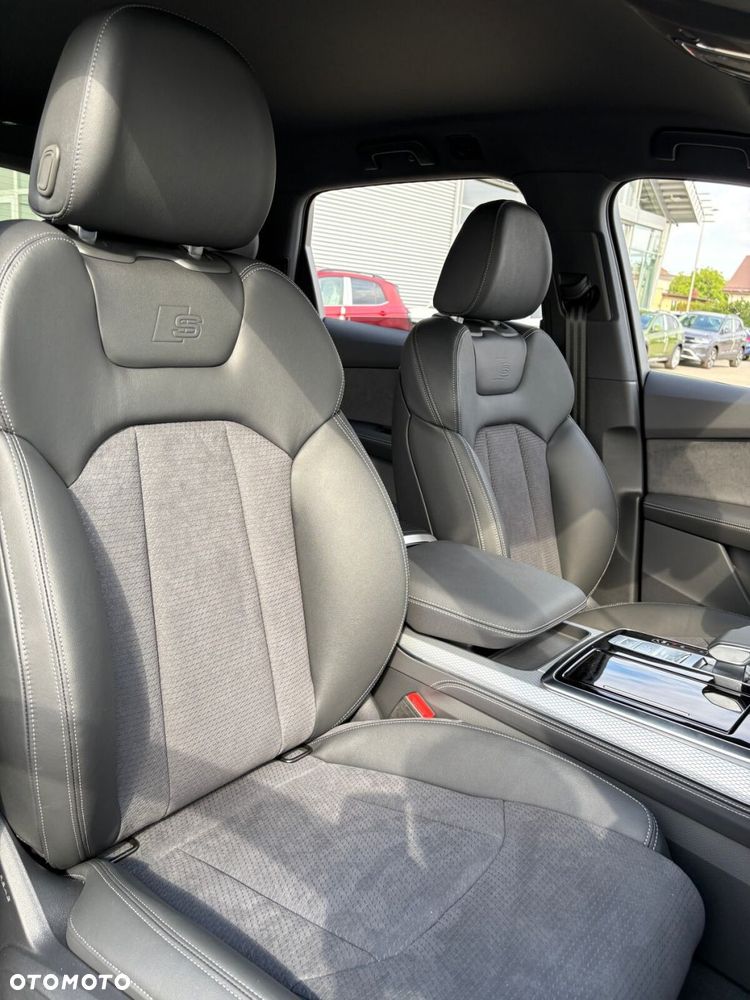 Audi Q7 - 18