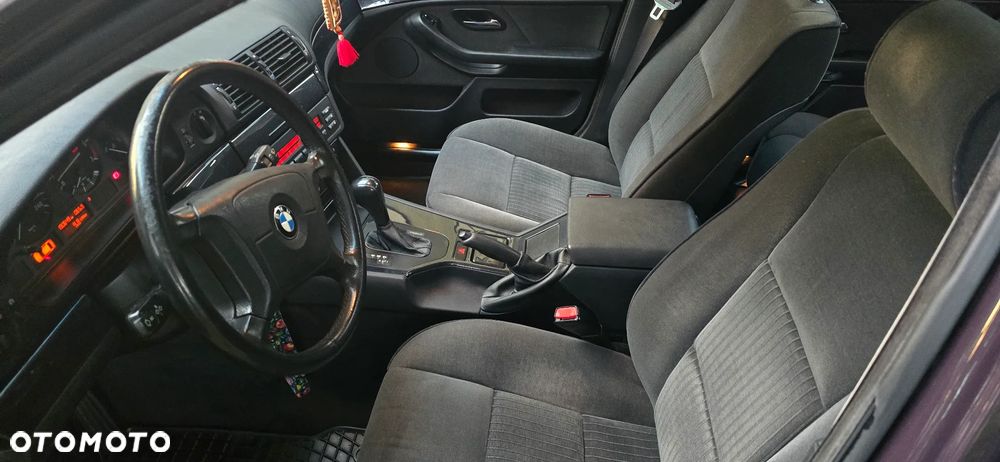 BMW Seria 5 - 14