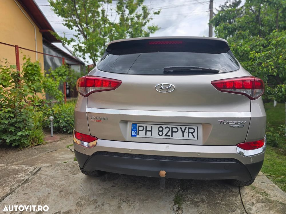 Hyundai Tucson - 4