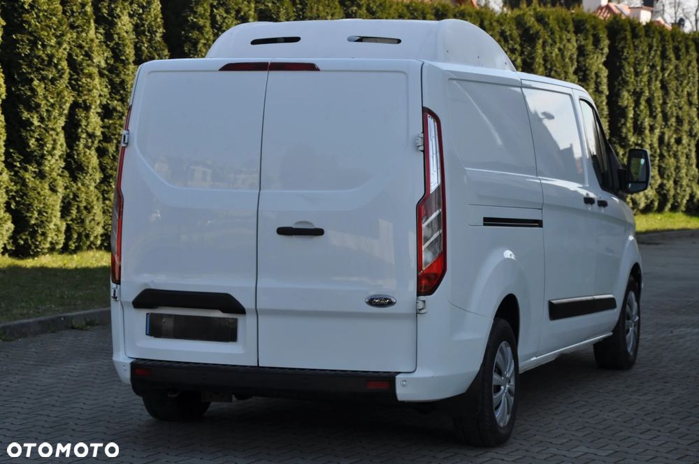 Ford Transit Custom - 14