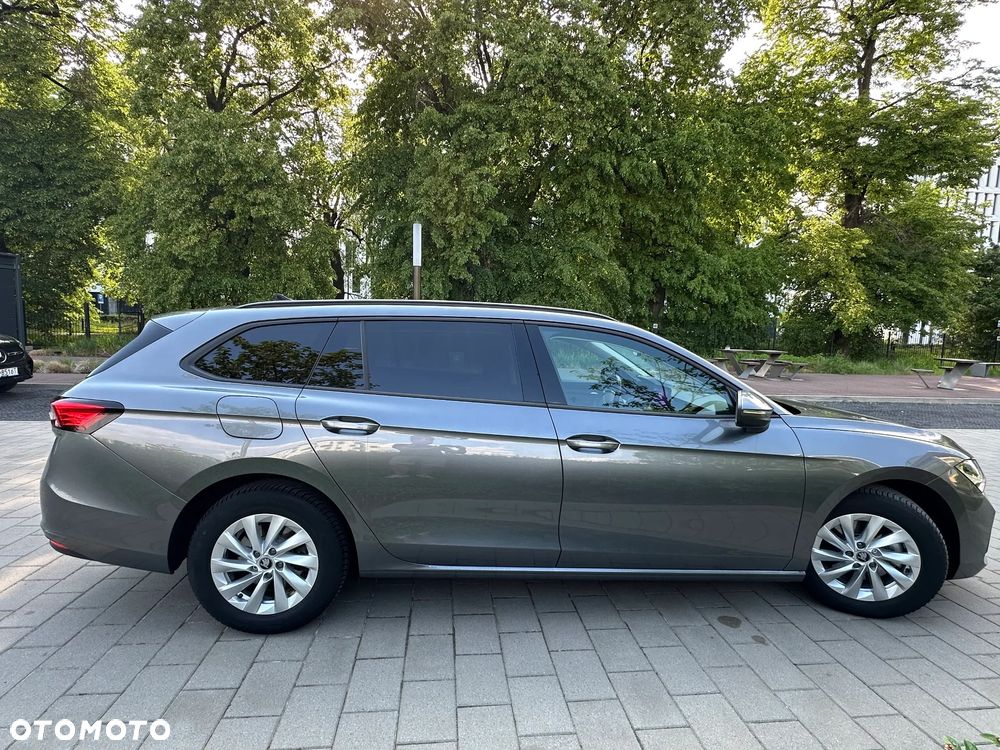 Skoda Superb 1.5 TSI mHEV Essence DSG - 10