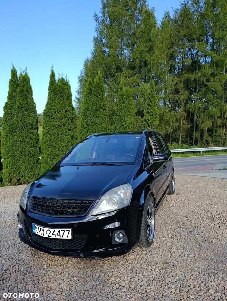 Opel Zafira 2.0 T OPC - 2