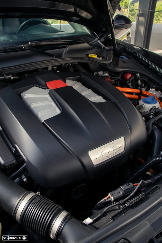 Porsche Panamera S E-Hybrid - 13