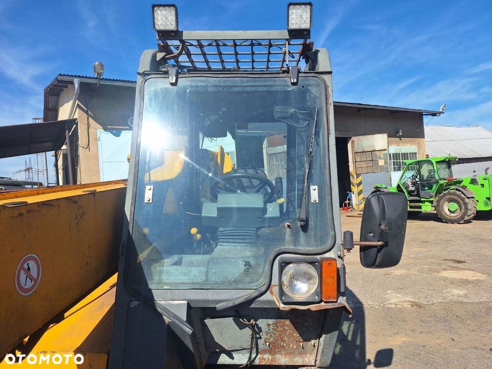 JCB 525-67 4X4 - 18