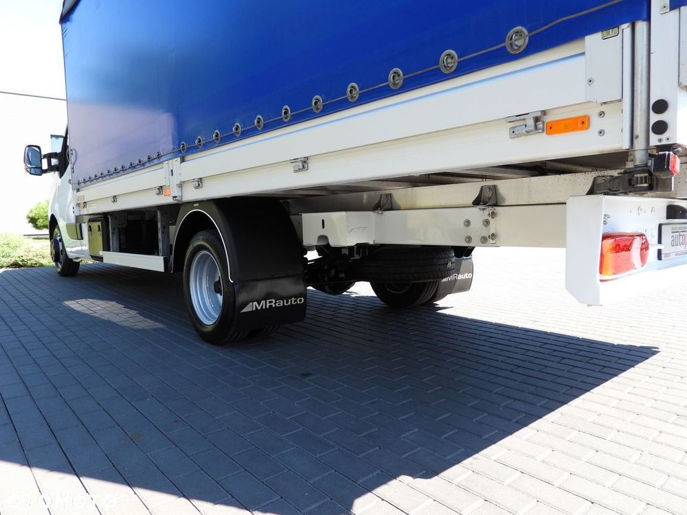 Renault MASTER PLANDEKA 10 PALET TEMPOMAT NAWIGACJA LEDY PNEUMATYKA BLIŹNIACZE KOŁA KLIMATYZACJA  165KM - 17