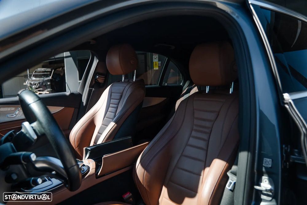 Mercedes-Benz E 350 D AMG - 11