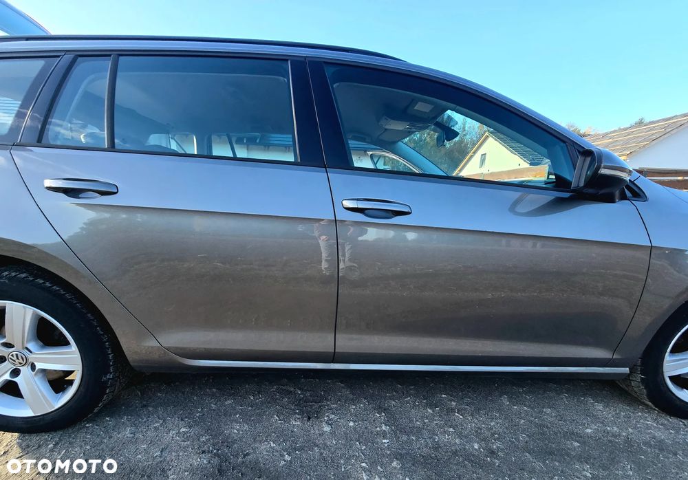 Volkswagen Golf - 14