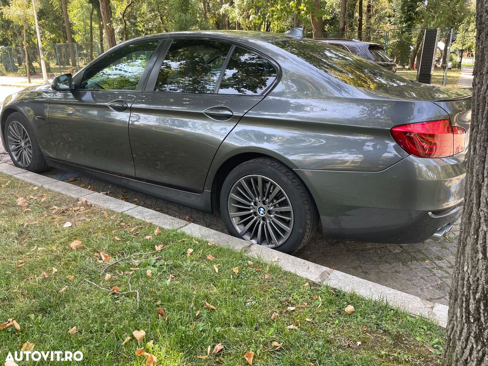 BMW Seria 5 518d AT - 7