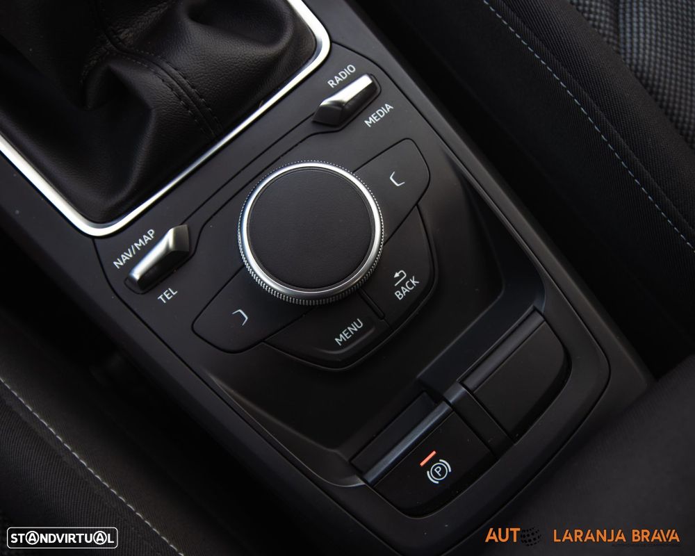 Audi Q2 1.6 TDI S-line - 24