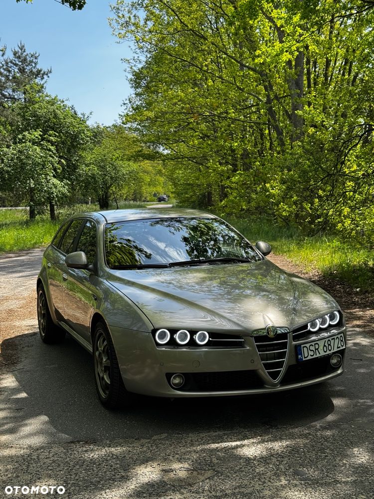 Alfa Romeo 159 2.4JTDM Distinctive - 1