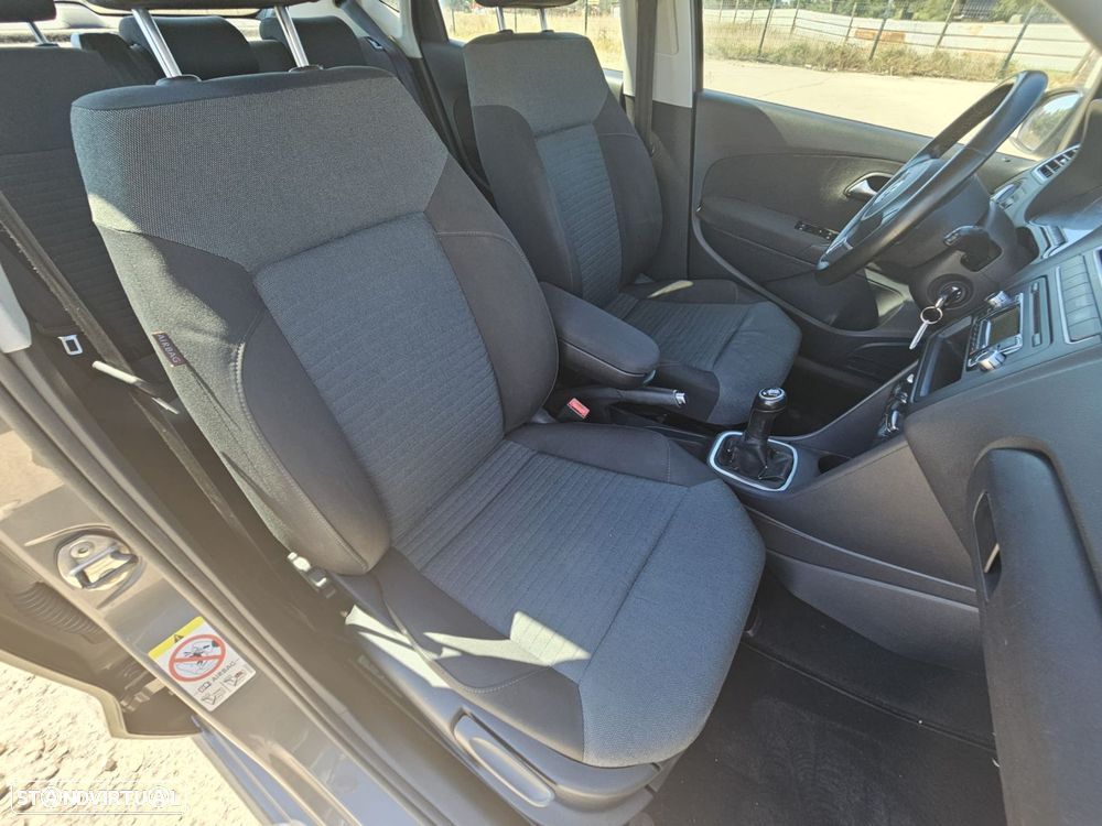 VW Polo 1.6 TDI Confortline BlueMotion - 26