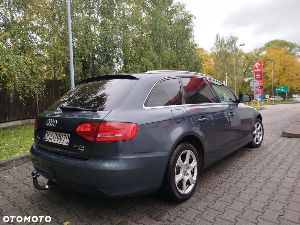 Audi A4 Avant 2.0 TDI - 6