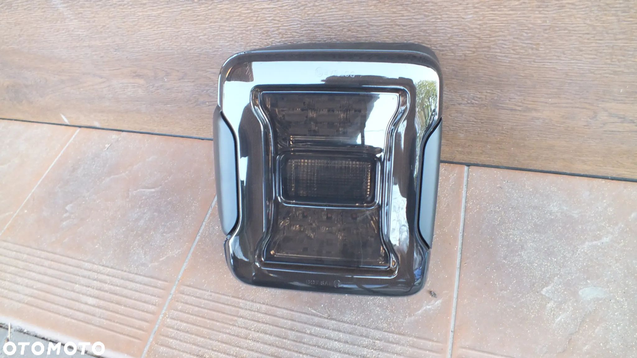 Lampa tylna lewa Jeep Wrangler JL  Led - 1