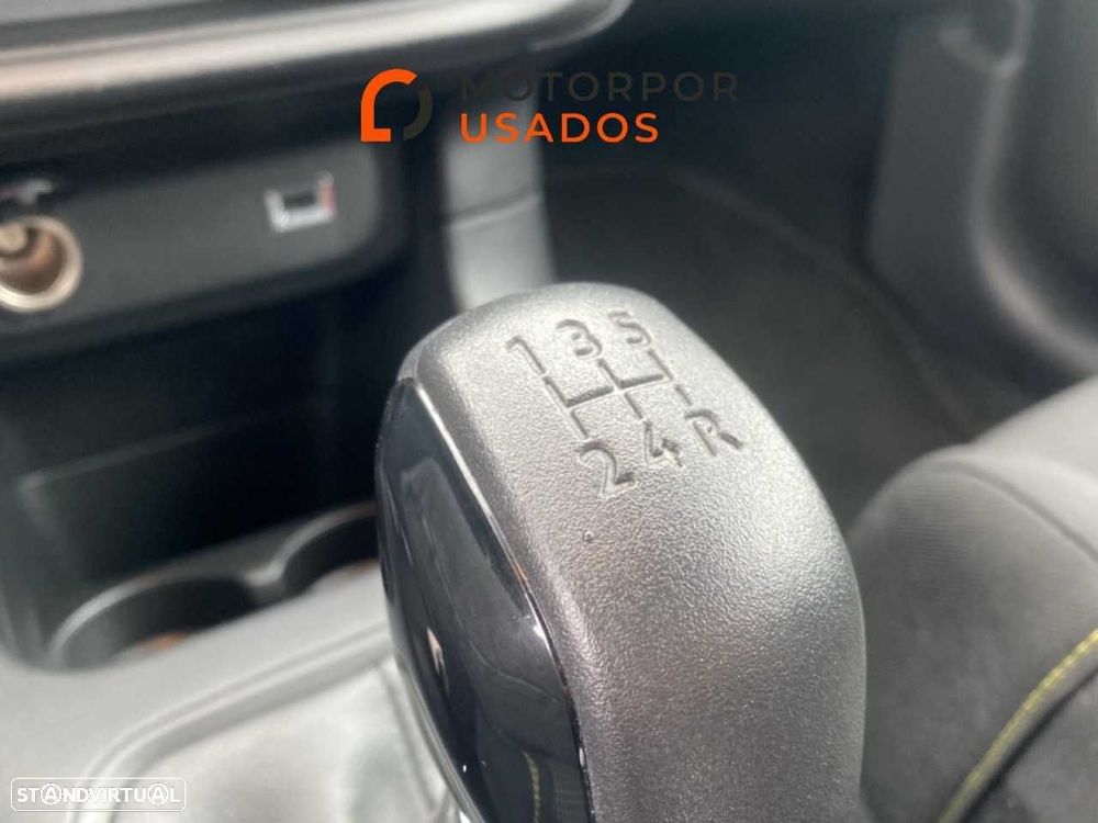 Citroën C3 1.2 PureTech Plus - 15