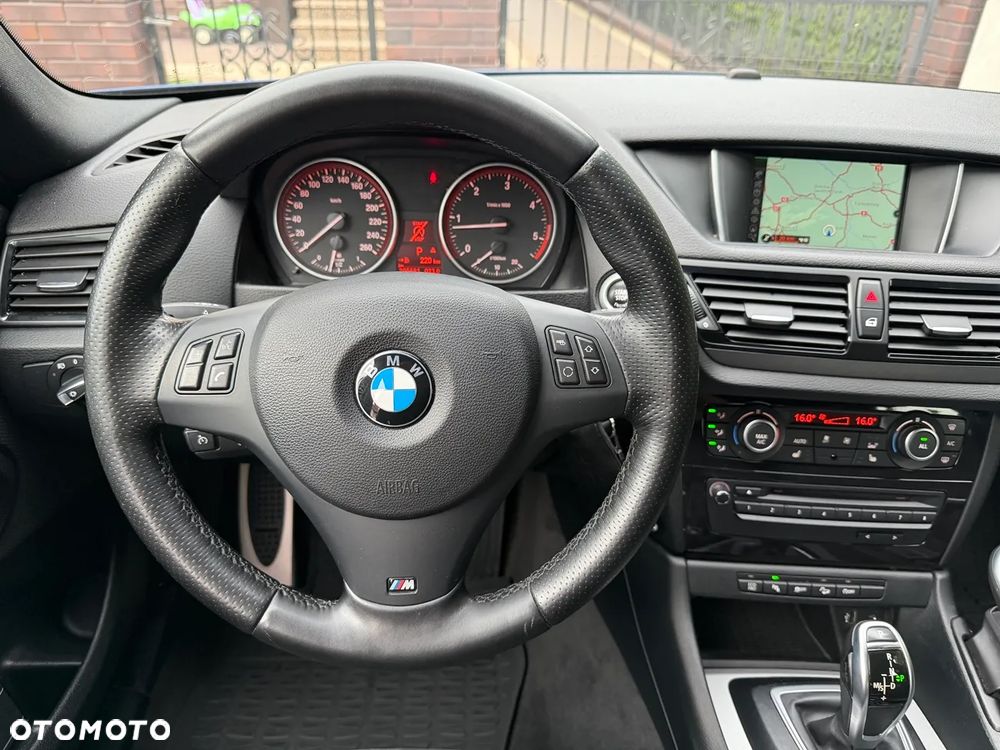 BMW X1 xDrive25d - 15