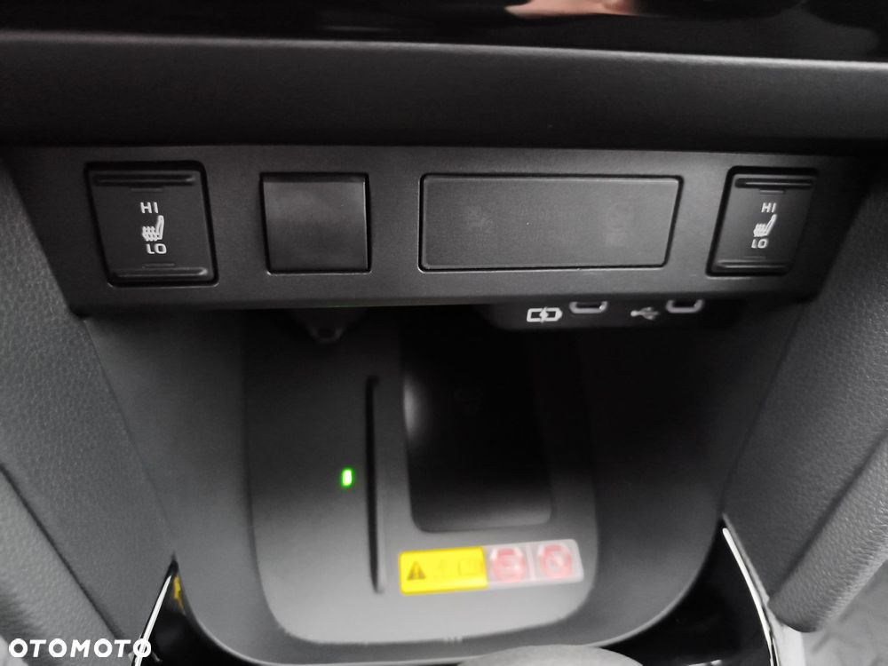 Toyota Yaris Cross Hybrid 1.5 Style - 24